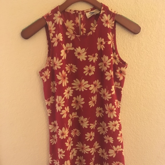 Dress with flowers small/medium - Picture 1 of 2